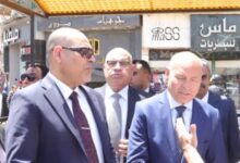 وزير العمل ومحافظ القاهرة.. يتفقدان أماكن انتظار لائقة لعمال التراحيل بباب الشعرية