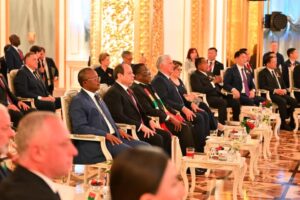 بوتين يستقبل الرئيس السيسي على هامش حفل عشاء بالكرملين في احتفالات الذكرى الثمانين لعيد النصر