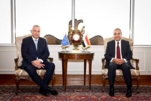 وزير الخارجية والهجرة.. يستقبل المفوض الأوروبي للشراكات الدولية