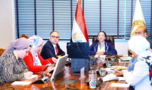 وزيرة البيئة ونظيرتها الفرنسية تناقشان تعزيز ملف مواجهة التلوث البلاستيكي