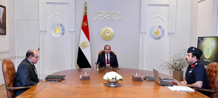 الرئيس السيسي.. يوجه بضرورة توافر الأرصدة الاستراتيجية من السلع الأساسية لمدد كافية