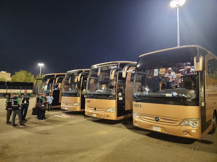 التضامن: استلام 283 حافلة استعداداً لتصعيد الحجاج إلى عرفات