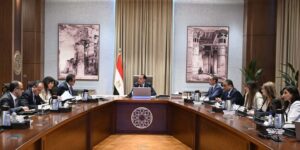 الحكومة تحضر فرصًا استثمارية في القطاع الصحي للسنوات العشر المقبلة