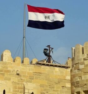 مصر تعرب عن قلقها البالغ إزاء التطورات الأخيرة في إيران وتدين التصعيد المتسارع
