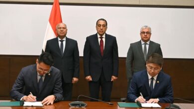 مدبولي يشهد توقيع عقد مشروع إقامة مجمع صناعي متكامل لإنتاج مستلزمات الطاقة الشمسية بالسخنة
