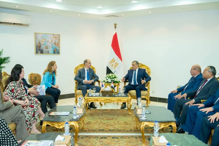 وزير الإنتاج الحربي يستقبل رئيس وزراء صربيا لبحث آليات تعزيز التعاون المشترك