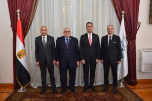 وزير التموين يشهد توقيع بروتوكول تعاون بين جهاز تنمية التجارة الداخلية 
