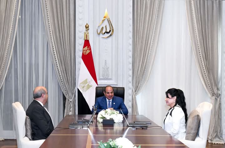 الرئيس السيسي يوجه بتطوير المطارات المصرية عبر شراكات دولية