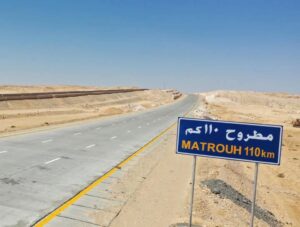 افتتاح وتشغيل القطاع الرابع من إزدواج طريق سيوة مطروح بطول 50 كم
