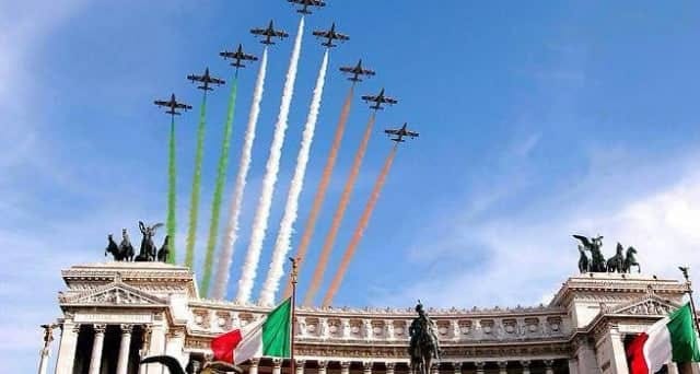 إيطاليا تحتفل اليوم 2 يونيو بذكرى ميلاد الجمهورية الإيطالية والإحتفال بتاريخ الاستفتاء المؤسسي