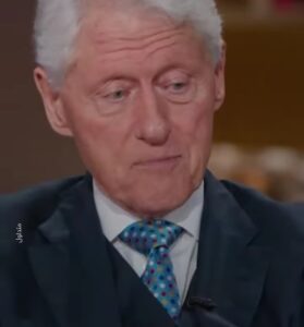 الرئيس الأميركي الأسبق بيل كلينتون: نتنياهو أشعل الحرب مع إيران ليبقى في السلطة.. وعلى ترمب إيقافها
#الشرق_للأخبار