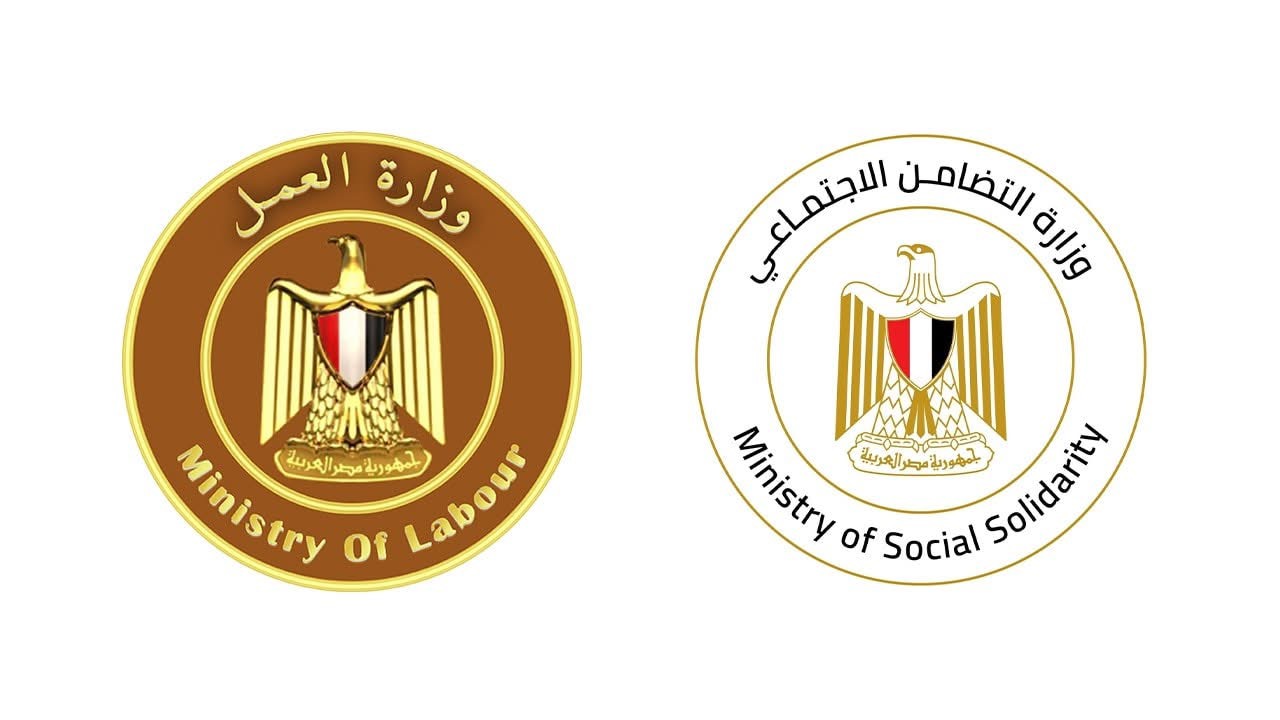 وزيرا التضامن الاجتماعي والعمل يقرران صرف 300 ألف جنيه لأسرة كل متوفي بحادث الطريق الإقليمي