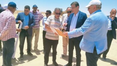 وزير الزراعة يتفقد أعمال حصر وتصنيف الأراضي الصحراوية بمنطقة "العميد" بمحور وادي النطرون العلمين