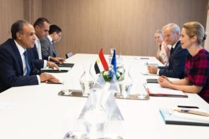 وزير الخارجية يلتقي مع الممثلة العليا للشئون الخارجية والسياسة الأمنية للاتحاد الأوروبي