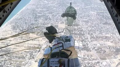 مصر تواصل أعمال الإسقاط الجوى للمساعدات الإنسانية على قطاع غزة 