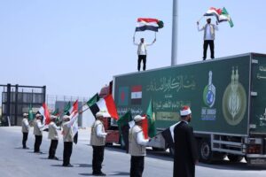 الأزهر: دخول قافلة «بيت الزكاة والصَّدقات» الإغاثية الحادية عشرة قطاع غزة