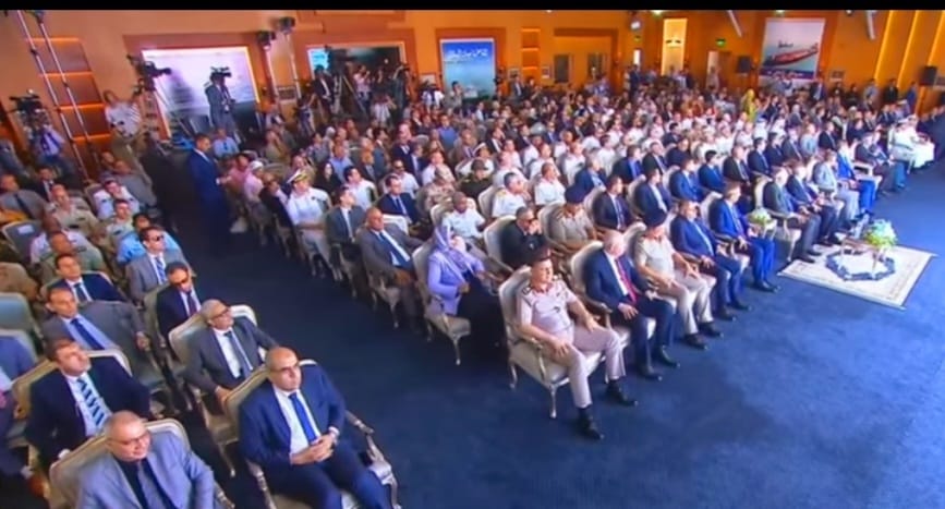 اللواء سمير فرج يكتب عن : قناة السويس ... أمل مصر الدائم
