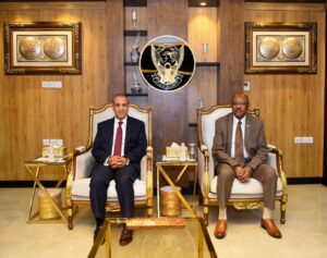 وزير الخارجية يؤكد تضامن مصر مع السودان في إنهاء حصار مدينة الفاشر