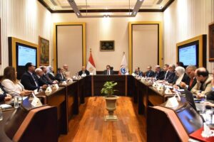 الدكتور خالد عبدالغفار يترأس اجتماع مجلس مراقبة عمليات الدم لتوحيد الأسعار وضبط حملات التبرع
