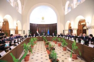 وزير التعليم العالي ومحافظ الإسكندرية يشهدان تكريم الدكتور خالد العناني