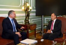 وزير الخارجية يستقبل وزير البترول والثروة المعدنية