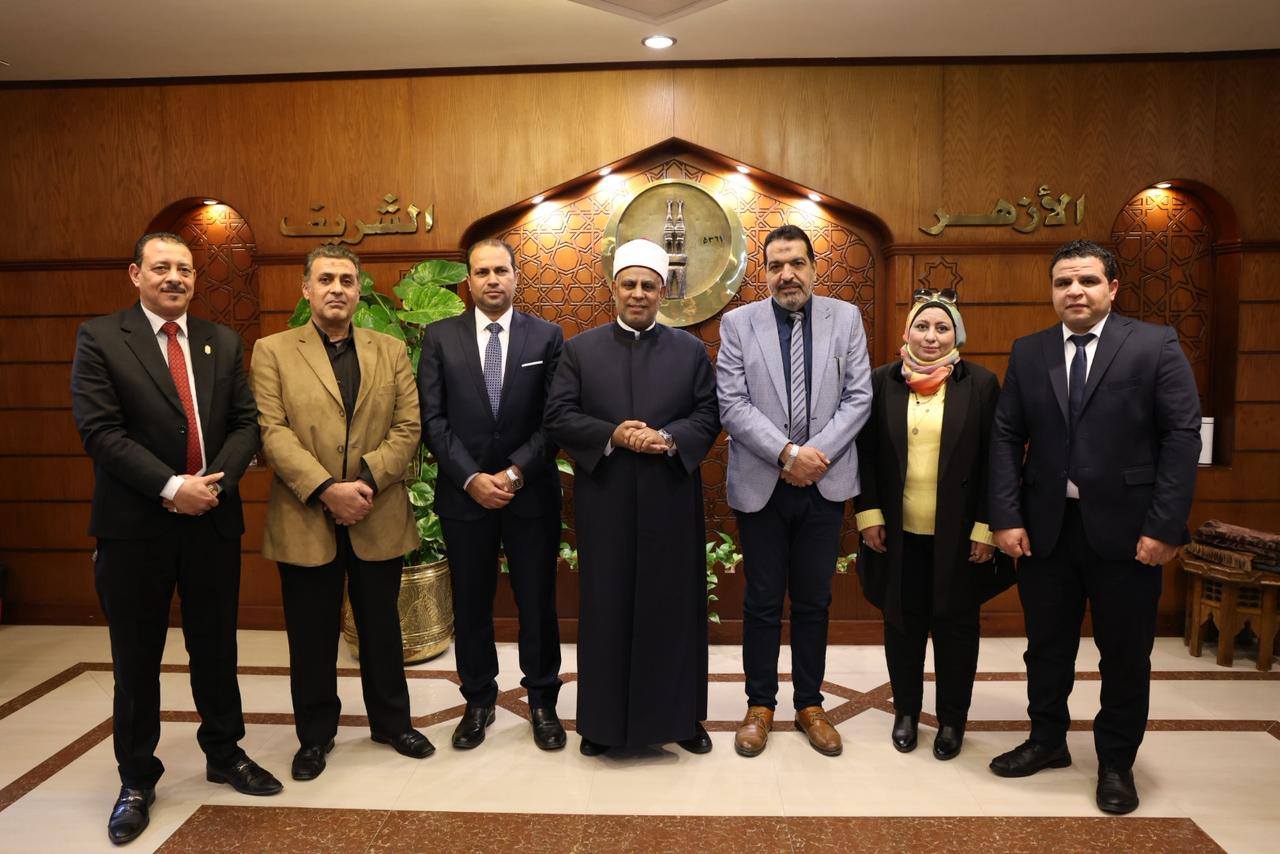 الأزهر الشريف يطلق ورشة تطويرية لممثليه في صندوق الرعاية الاجتماعية لتعزيز جودة الخدمات