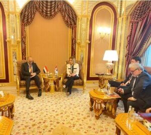 وزير العمل يلتقي نظيرته الصربية على هامش المؤتمر الدولي لسوق العمل بالرياض