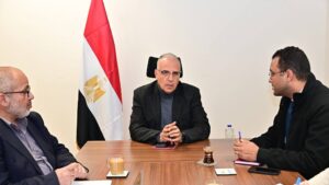 الدكتور سويلم يتابع أعمال حماية الشواطيء المصرية للتعامل مع التأثيرات السلبية لتغير المناخ