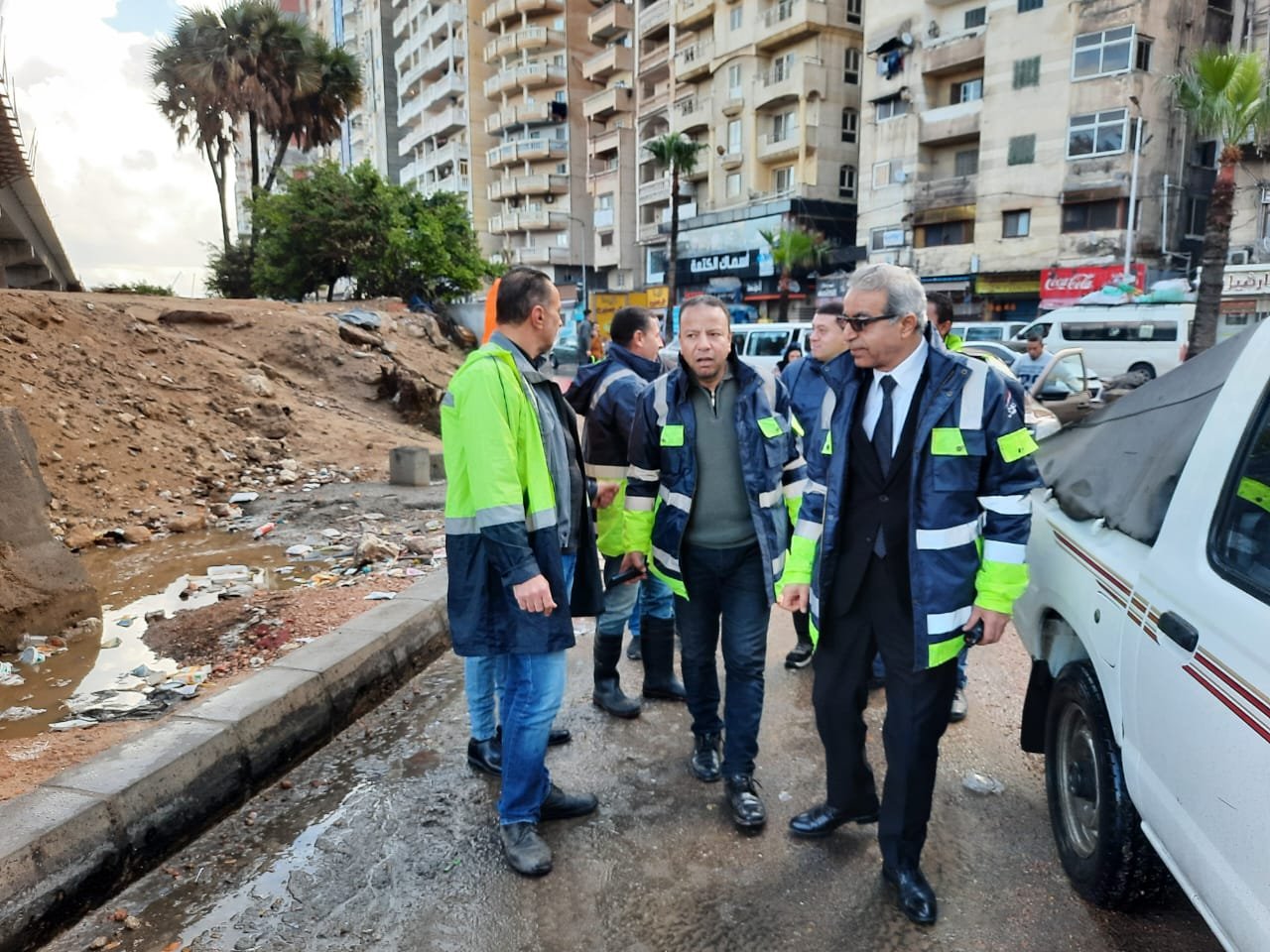 نوة الشمس الصغرى تضرب الإسكندرية.. والصرف الصحي بالإسكندرية يُكثف المُتابعة على مدار الساعة