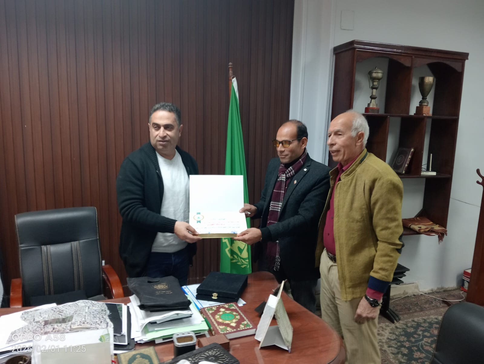 تكريم رئيس مركز ومدينة بنها من المجتمع المدني: جمعية  صوت الرملة 