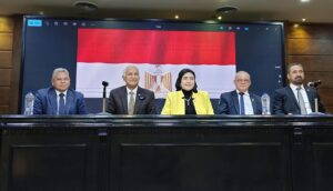 الدكتورة نجلاء: النجاح الحقيقي في الأثر وليس في الشهادة أو اللقب

